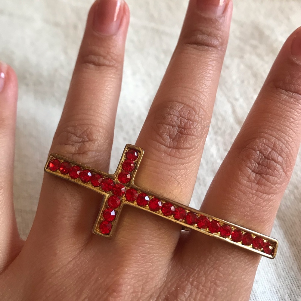 Red Rhinestone Cross Stretchy Ring - Picture 2 of 3